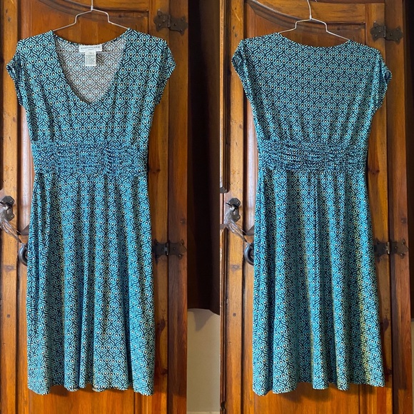 Evan Picone Dresses & Skirts - Size 10 Evan Picone printed dress